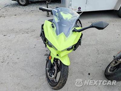 Drugie zdjęcie samochodu z przodu: 2026 KAWASAKI EX500 VIN:ML5EXGG17TDA79203 - miniatura