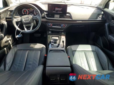 Zdjęcie 8 z 13 samochodu: 2021 AUDI Q5 PREMIUM PLUS VIN:WA1BAAFY8M2059200 - miniatura