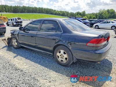 Drugie zdjęcie samochodu z przodu: 2002 HONDA ACCORD EX VIN:1HGCG16562A075012 - miniatura