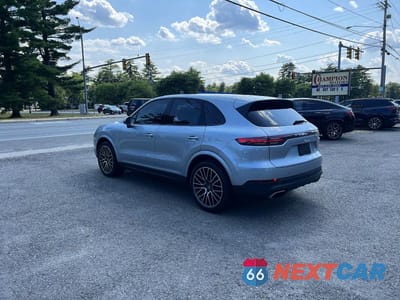 Trzecie zdjęcie samochodu z tyłu: 2020 PORSCHE CAYENNE VIN:WP1AA2AY2LDA09828 - miniatura