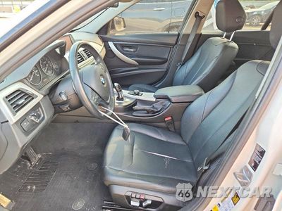 Zdjęcie 7 z 12 samochodu: 2018 BMW 320 XI VIN:WBA8A3C54JA505301 - miniatura