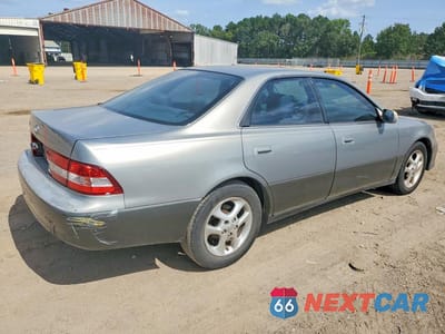 Trzecie zdjęcie samochodu z tyłu: 2000 LEXUS ES 300 VIN:JT8BF28G9Y5095711 - miniatura