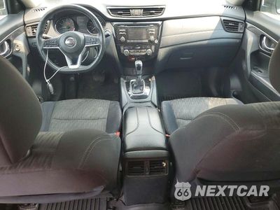 Zdjęcie 8 z 13 samochodu: 2017 NISSAN ROGUE SV VIN:5N1AT2MV0HC854716 - miniatura