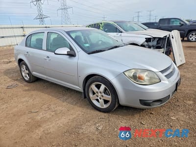 Czwarte zdjęcie samochodu z boku: 2008 CHEVROLET COBALT LT VIN:1G1AL58F687304012 - miniatura