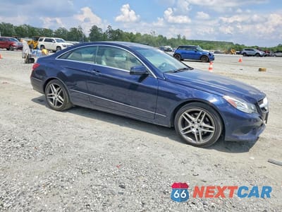 Czwarte zdjęcie samochodu z boku: 2014 MERCEDES-BENZ E 350 VIN:WDDKJ5KB4EF273521 - miniatura