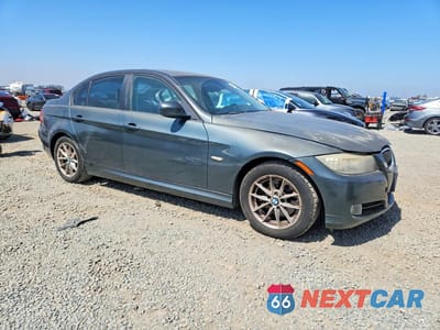 Czwarte zdjęcie samochodu z boku: 2010 BMW 328 I VIN:WBAPH5G51ANM70013 - miniatura