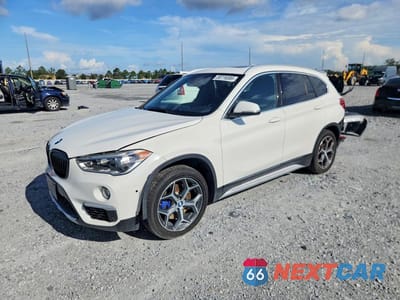 2017 BMW X1 XDRIVE28I WBXHT3C3XH5F72182 - główne zdjęcie licytacji z USA - miniatura