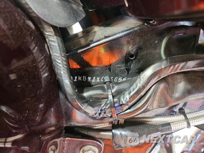 Zdjęcie 9 z 9 samochodu: 2006 HARLEY-DAVIDSON FLHXI VIN:1HD1KBW1X6Y665555 - miniatura