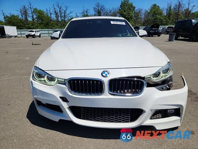 Piąte zdjęcie samochodu w środku: 2018 BMW 330 XI VIN:WBA8D9G57JNU71299 - miniatura