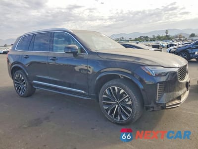 Czwarte zdjęcie samochodu z boku: 2026 VOLVO XC90 PLUS VIN:YV4062JE7T1428244 - miniatura