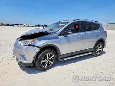 2017 TOYOTA RAV4 XLE 2T3WFREV2HW363974 - główne zdjęcie licytacji z USA - miniatura