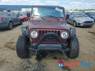 Piąte zdjęcie samochodu w środku: 2002 JEEP WRANGLER / TJ SPORT VIN:1J4FA49S02P767418 - miniatura
