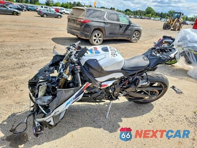 Trzecie zdjęcie samochodu z tyłu: 2024 BMW S 1000 RR VIN:WB10E6305R6K29958 - miniatura