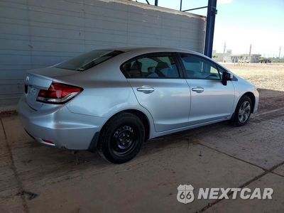 Trzecie zdjęcie samochodu z tyłu: 2015 HONDA CIVIC LX VIN:2HGFB2F5XFH513457 - miniatura