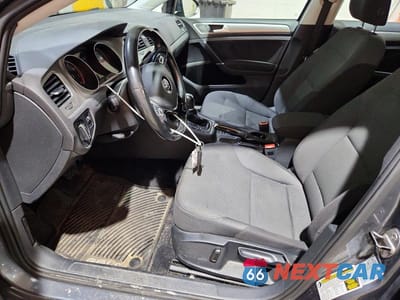 Zdjęcie 7 z 12 samochodu: 2016 VOLKSWAGEN GOLF S/SE VIN:3VW217AU9GM015696 - miniatura
