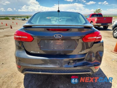 Zdjęcie 6 z 12 samochodu: 2016 FORD FOCUS SE VIN:1FADP3F22GL245971 - miniatura