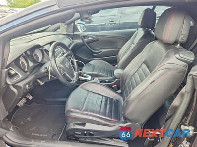 Zdjęcie 7 z 12 samochodu: 2018 BUICK CASCADA SPORT TOURING VIN:W04WJ3N50JG052664 - miniatura