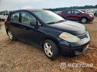 Czwarte zdjęcie samochodu z boku: 2007 NISSAN VERSA 1.8 S VIN:3N1BC13EX7L451840 - miniatura