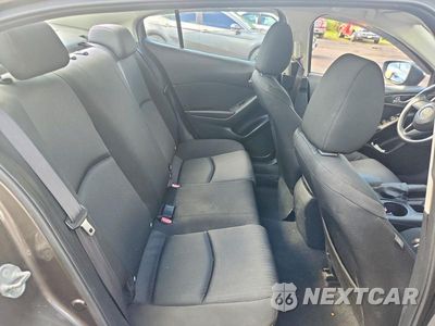 Zdjęcie 10 z 12 samochodu: 2015 MAZDA 3 SV VIN:JM1BM1T74F1230493 - miniatura