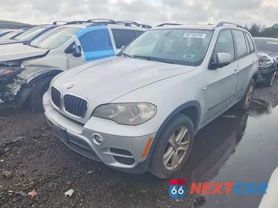 2012 BMW X5 XDRIVE35I 5UXZV4C5XCL748831 - główne zdjęcie licytacji z USA - miniatura