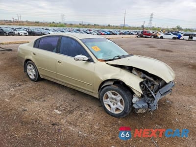 Czwarte zdjęcie samochodu z boku: 2004 NISSAN ALTIMA BASE/S/SL VIN:1N4AL11D04C116263 - miniatura