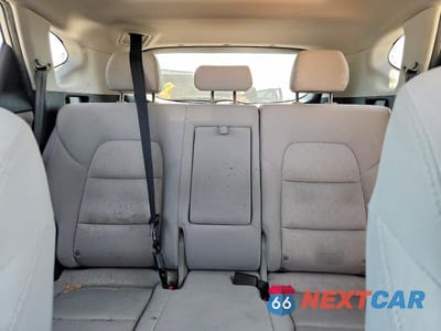 Zdjęcie 10 z 13 samochodu: 2017 HYUNDAI TUCSON VALUE VIN:KM8J3CA2XHU570519 - miniatura