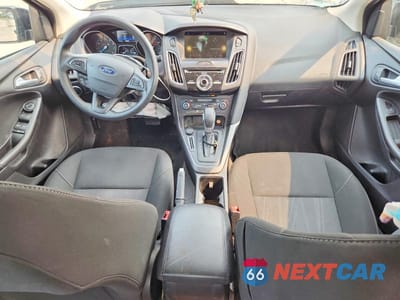Zdjęcie 8 z 12 samochodu: 2018 FORD FOCUS SEL VIN:1FADP3H2XJL233765 - miniatura