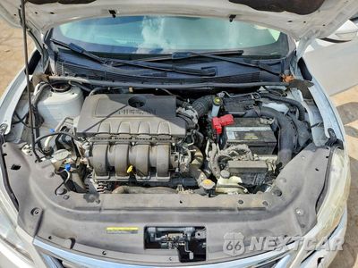 Zdjęcie 11 z 12 samochodu: 2015 NISSAN SENTRA SR VIN:3N1AB7AP4FY342443 - miniatura