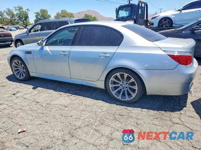 Drugie zdjęcie samochodu z przodu: 2006 BMW M5 VIN:WBSNB93556B583179 - miniatura