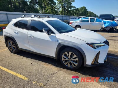 Czwarte zdjęcie samochodu z boku: 2019 LEXUS UX 200 VIN:JTHY3JBH7K2010131 - miniatura