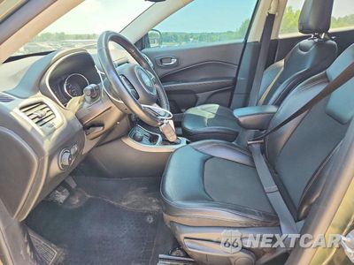 Zdjęcie 7 z 14 samochodu: 2018 JEEP COMPASS LATITUDE VIN:3C4NJDBB8JT284376 - miniatura