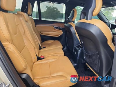 Zdjęcie 11 z 13 samochodu: 2017 VOLVO XC90 T8 VIN:YV4BC0PL5H1121240 - miniatura