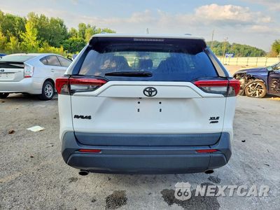 Zdjęcie 6 z 13 samochodu: 2021 TOYOTA RAV4 XLE VIN:2T3P1RFV2MC243749 - miniatura