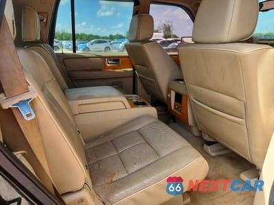 Zdjęcie 11 z 13 samochodu: 2008 LINCOLN NAVIGATOR VIN:5LMFU27568LJ07617 - miniatura