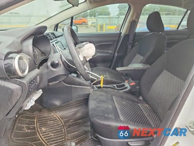 Zdjęcie 7 z 12 samochodu: 2023 NISSAN VERSA S VIN:3N1CN8DV4PL837840 - miniatura
