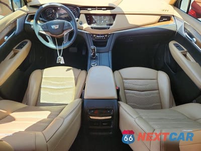 Zdjęcie 8 z 14 samochodu: 2024 CADILLAC XT5 PLATINUM PREMIUM LUXURY VIN:1GYKNERS6RZ706758 - miniatura