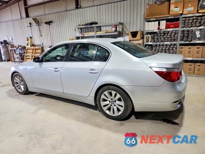 Drugie zdjęcie samochodu z przodu: 2004 BMW 545 I VIN:WBANB335X4B112594 - miniatura