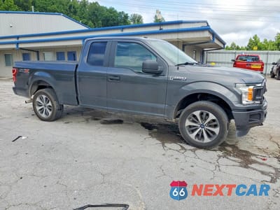 Czwarte zdjęcie samochodu z boku: 2019 FORD F150 SUPER CAB VIN:1FTEX1EP6KKF24323 - miniatura