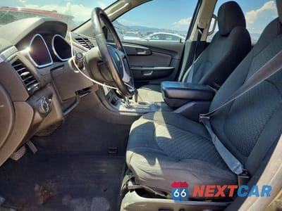 Zdjęcie 7 z 12 samochodu: 2011 CHEVROLET TRAVERSE LT VIN:1GNKVGED7BJ343844 - miniatura
