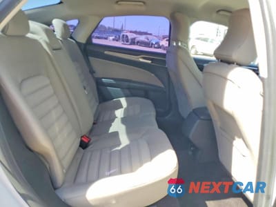 Zdjęcie 10 z 12 samochodu: 2019 FORD FUSION S VIN:3FA6P0G75KR108521 - miniatura