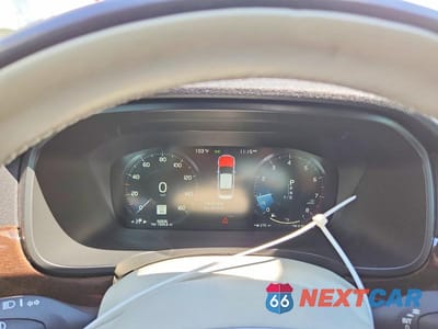 Zdjęcie 9 z 12 samochodu: 2017 VOLVO S90 T6 MOMENTUM VIN:YV1A22MK0H1011702 - miniatura
