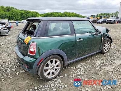 Trzecie zdjęcie samochodu z tyłu: 2013 MINI COOPER S VIN:WMWSV3C53DT395411 - miniatura