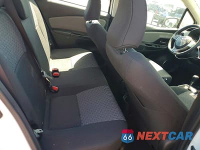 Zdjęcie 10 z 12 samochodu: 2016 TOYOTA YARIS 5-DOOR LE VIN:VNKKTUD3XGA058396 - miniatura