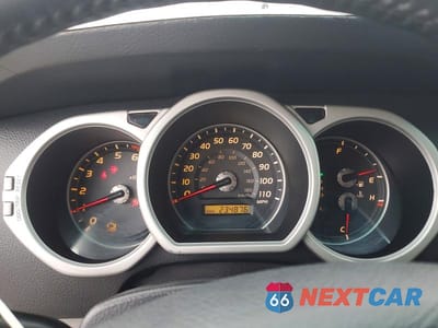 Zdjęcie 9 z 13 samochodu: 2005 TOYOTA 4RUNNER LIMITED VIN:JTEZT17R750022959 - miniatura