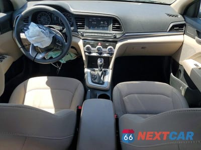 Zdjęcie 8 z 12 samochodu: 2019 HYUNDAI ELANTRA SEL VIN:KMHD84LF9KU847270 - miniatura