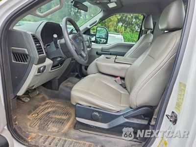 Zdjęcie 7 z 12 samochodu: 2017 FORD F250 SUPER DUTY VIN:1FDBF2A65HEB70158 - miniatura