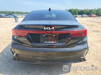 Zdjęcie 6 z 12 samochodu: 2022 KIA FORTE LXS VIN:3KPF24AD3NE473449 - miniatura
