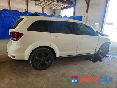 Trzecie zdjęcie samochodu z tyłu: 2019 DODGE JOURNEY CROSSROAD VIN:3C4PDCGG0KT857660 - miniatura