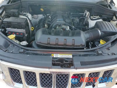 Zdjęcie 12 z 13 samochodu: 2011 JEEP GRAND CHEROKEE OVERLAND VIN:1J4RR6GT3BC604637 - miniatura