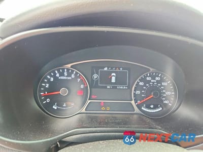 Zdjęcie 9 z 12 samochodu: 2015 KIA SOUL ! VIN:KNDJX3A56F7130358 - miniatura